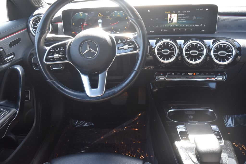 Used 2020 Mercedes-Benz CLA 250 4MATIC image 11