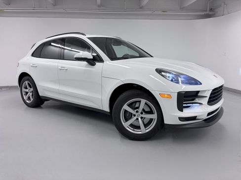 Used 2021 Porsche Macan AWD/4WD image 8
