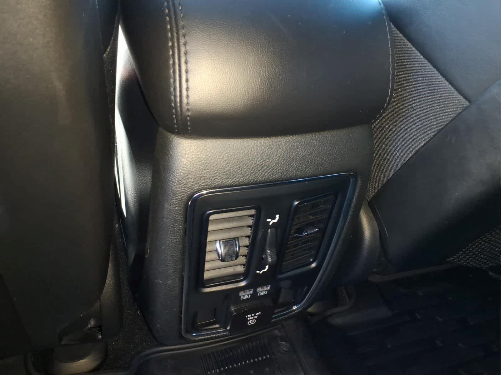 Used 2021 Jeep Grand Cherokee Limited AWD/4WD image 13