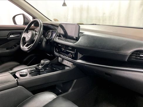 Used 2022 Nissan Rogue SL w/ SL Premium Package image 14