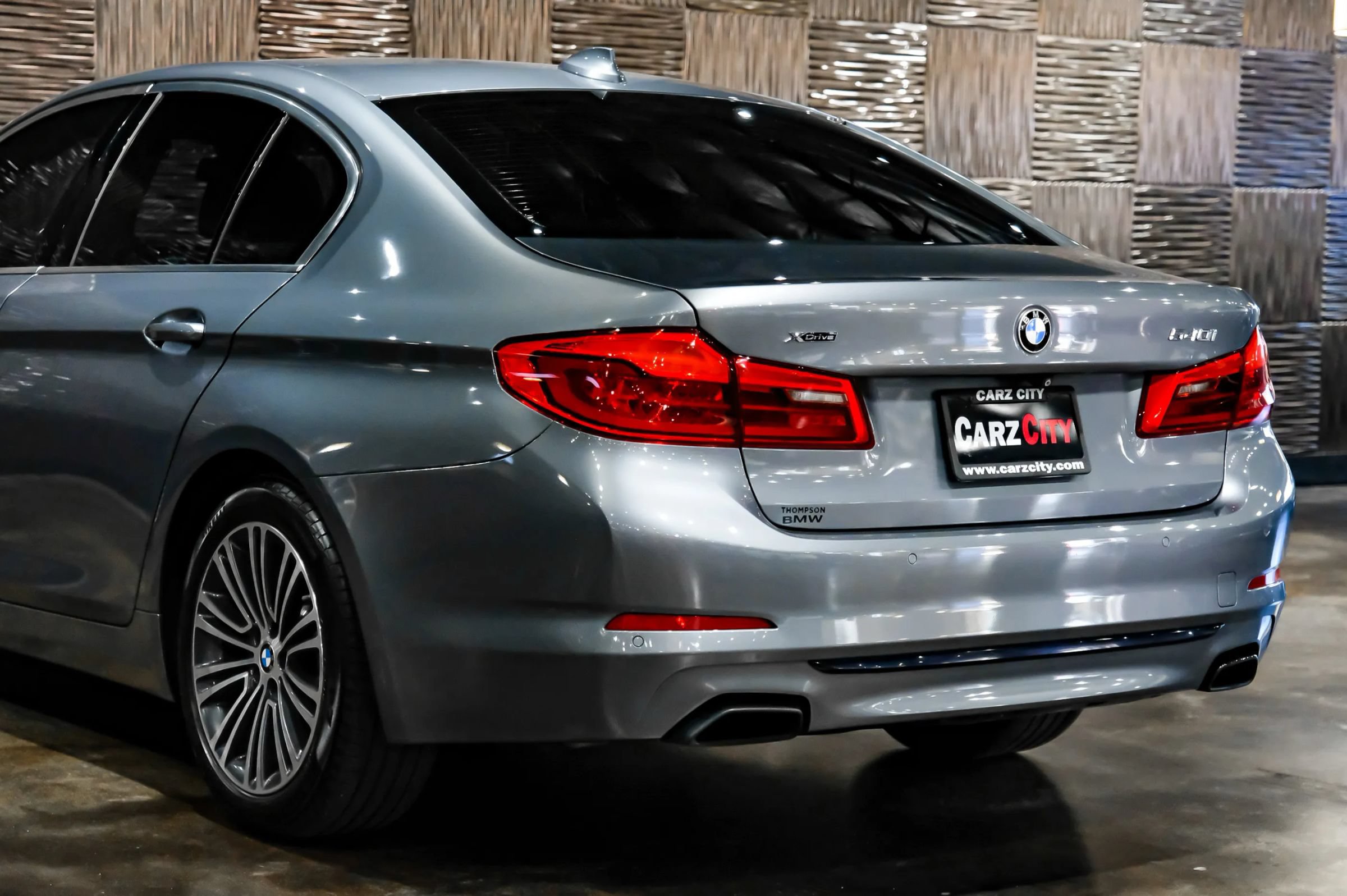 Used 2019 BMW 540i xDrive AWD/4WD image 14