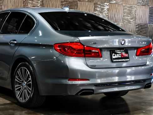 Used 2019 BMW 540i xDrive AWD/4WD image 14