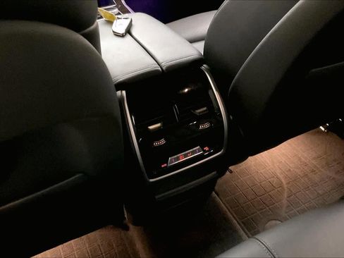 Used 2023 BMW X5 xDrive40i w/ Parking Assistance Package image 35