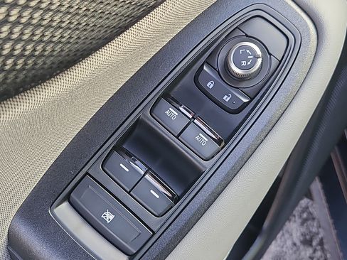 Certified 2025 Subaru Legacy Premium image 15