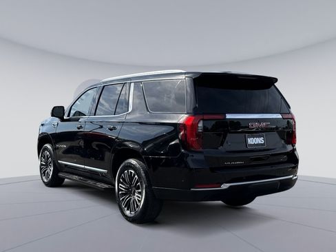 Used 2025 GMC Yukon Elevation AWD/4WD image 4