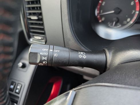 Used 2023 Nissan Frontier PRO-4X w/ Pro-4X Premium Package image 27