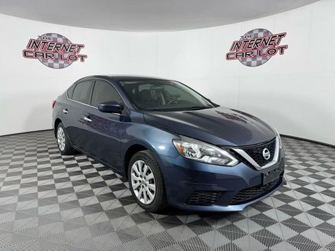 Used 2016 Nissan Sentra SV image 9
