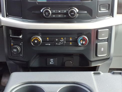 Used 2023 Ford F150 XLT AWD/4WD image 25