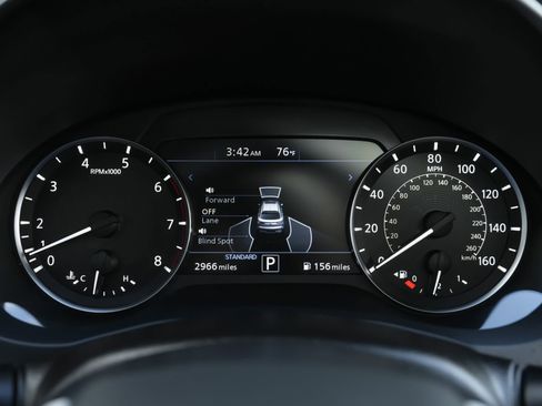 Used 2025 INFINITI QX55 Luxe w/ Accent Package image 8