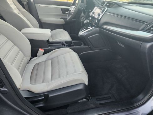 Used 2017 Honda CR-V LX image 14