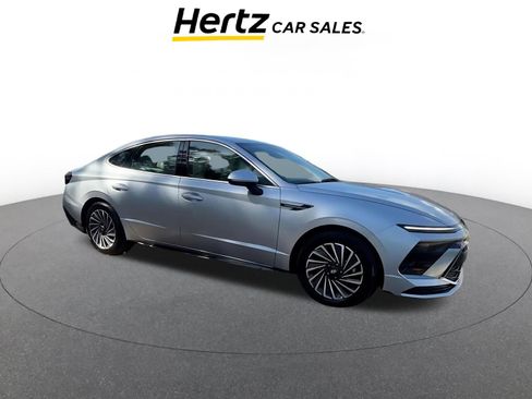 Used 2025 Hyundai Sonata SEL image 1