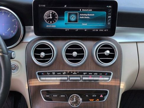 Used 2021 Mercedes-Benz C 300 4MATIC Sedan image 21