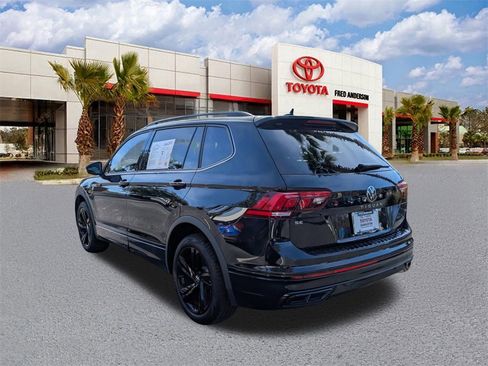 Used 2024 Volkswagen Tiguan SE R-Line image 6