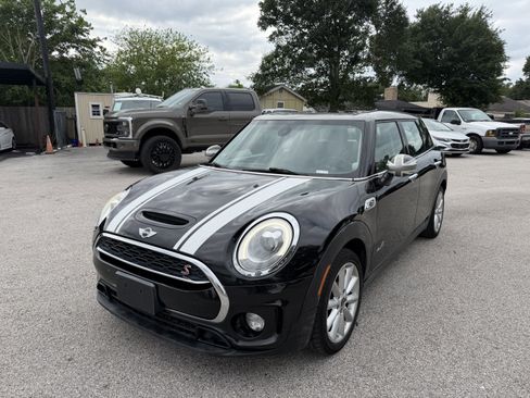 Used 2017 MINI Cooper Clubman S AWD/4WD image 2