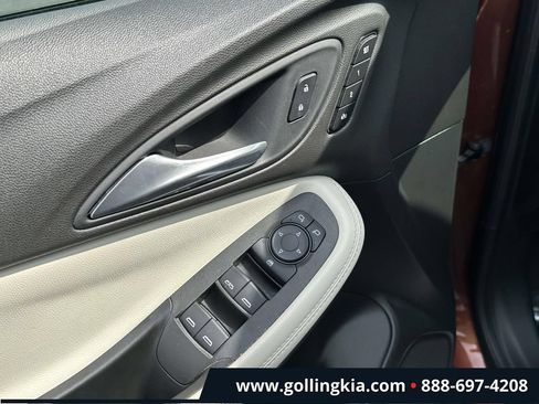 Used 2021 Buick Encore GX Essence w/ Experience Buick Package AWD/4WD image 16