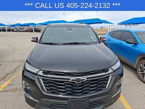 Used 2023 Chevrolet Traverse Premier w/ Redline Edition image 9