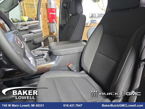 New 2026 GMC Sierra 1500 Elevation image 14