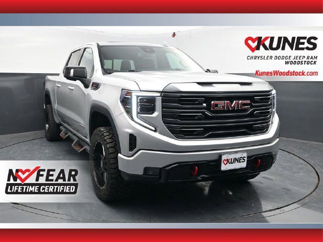 Used 2022 GMC Sierra 1500 AT4 w/ AT4 Preferred Package AWD/4WD image 1