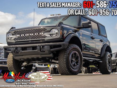 Used 2022 Ford Bronco Badlands image 6