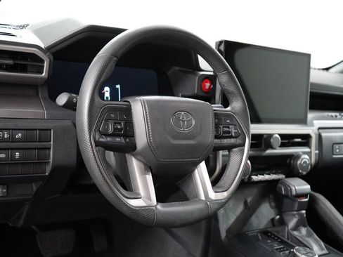 Used 2025 Toyota Tacoma TRD Off-Road AWD/4WD image 14