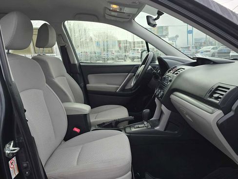 Used 2015 Subaru Forester 2.5i w/ Alloy Wheel Package image 10