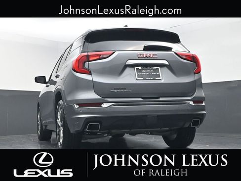 Used 2020 GMC Terrain Denali w/ Denali Premium Package image 19