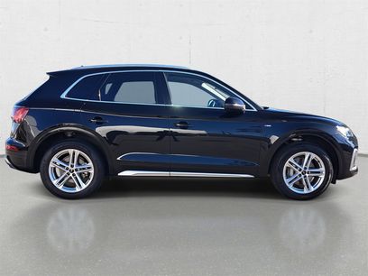 Used 2022 Audi Q5 e Premium w/ Convenience Package