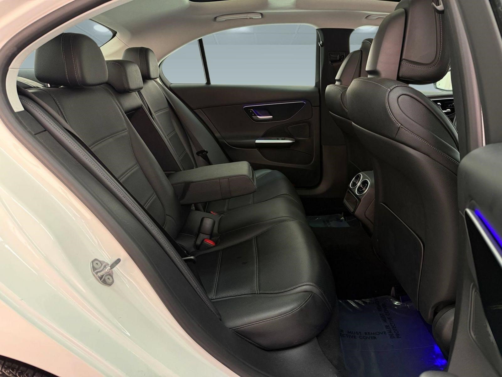 Used 2023 Mercedes-Benz C 300 Sedan image 29