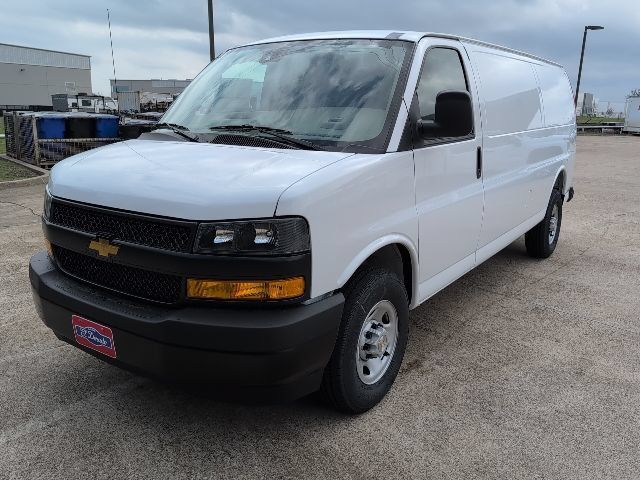 New 2026 Chevrolet Express 2500 Extended w/ Driver Convenience Package RWD image 13