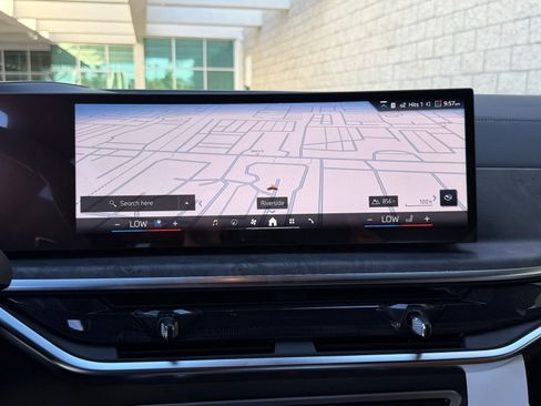 New 2026 BMW X7 xDrive40i image 28