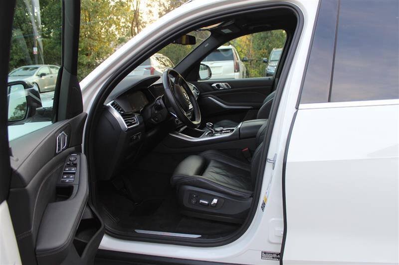 Used 2023 BMW X5 xDrive40i w/ Premium Package AWD/4WD image 10