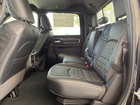 New 2022 RAM 2500 Big Horn w/ Level C Equiment Group image 31