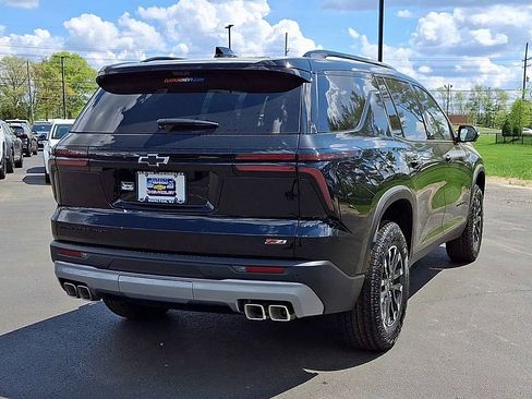 New 2026 Chevrolet Traverse Z71 w/ Driver Confidence Package AWD/4WD image 2