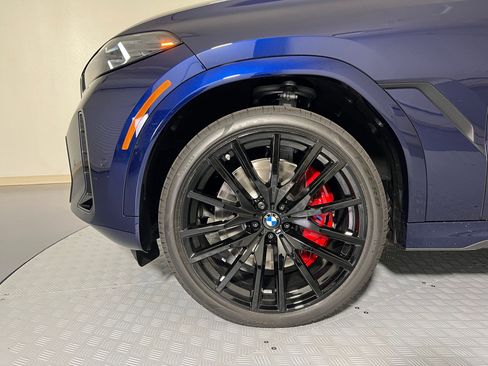 New 2026 BMW X6 M60i image 10