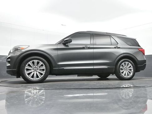 Used 2020 Ford Explorer Limited RWD image 40