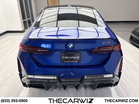 Used 2026 BMW M5 AWD/4WD image 24