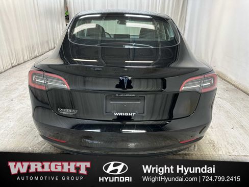 Used 2023 Tesla Model 3 Standard Range image 5