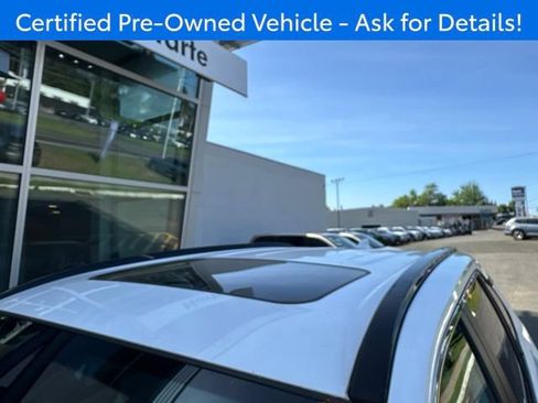 Used 2022 Toyota RAV4 XLE w/ Convenience Package AWD/4WD image 27