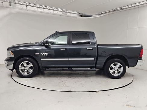 Used 2016 RAM 1500 Big Horn AWD/4WD image 3