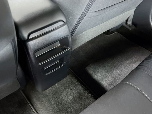 Used 2017 Nissan Sentra SV image 21