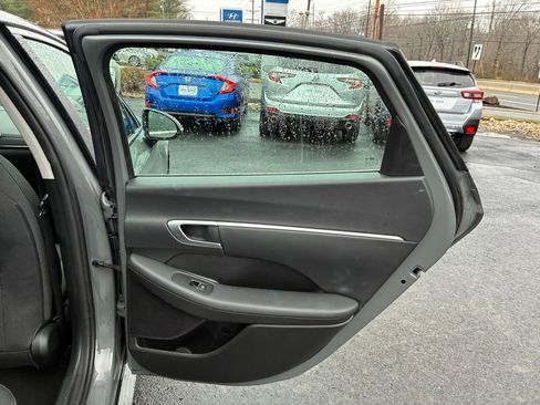 Used 2021 Hyundai Sonata SEL w/ Winter Weather Package image 41