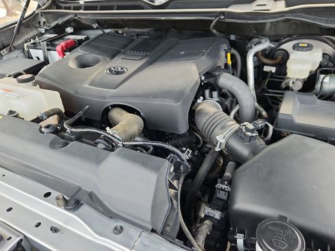 Used 2023 Toyota Tundra Limited image 16