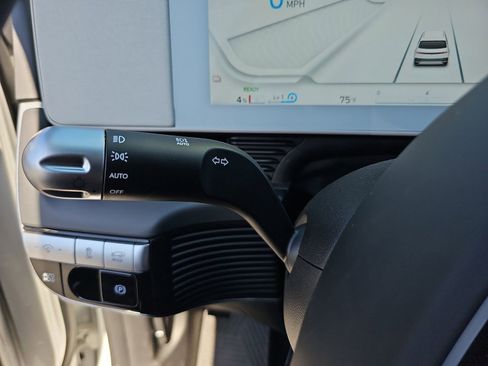 Used 2024 Hyundai Ioniq 5 SEL image 27