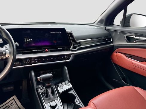 Used 2024 Kia Sportage SX image 28