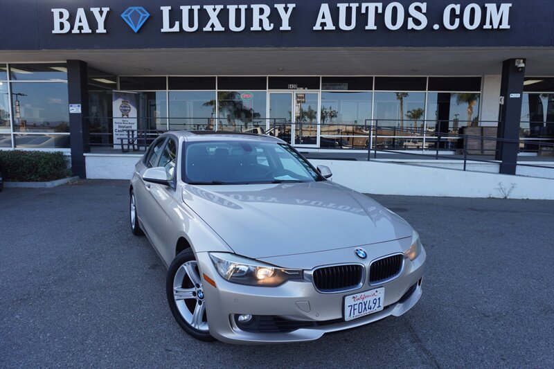 Used 2014 BMW 328i Sedan RWD image 1