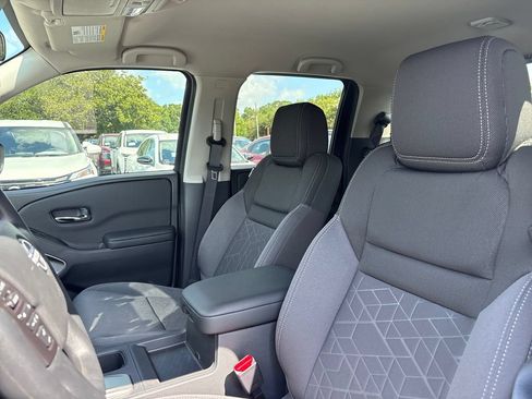 New 2026 Nissan Frontier SV w/ Tow Package RWD image 4