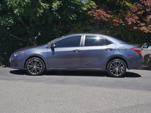 Used 2016 Toyota Corolla S FWD image 16