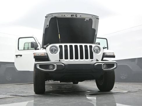 Used 2022 Jeep Gladiator Sport AWD/4WD image 63