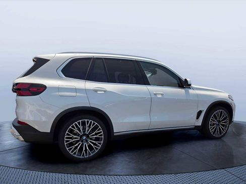 New 2026 BMW X5 xDrive40i AWD/4WD image 5