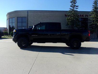 Used 2025 Chevrolet Silverado 2500 ZR2 w/ Technology Package